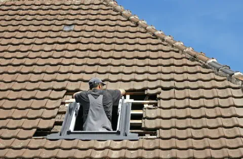 Pose de velux - Le Bernard